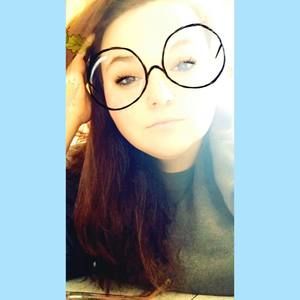 Meet your Posher, Alaina